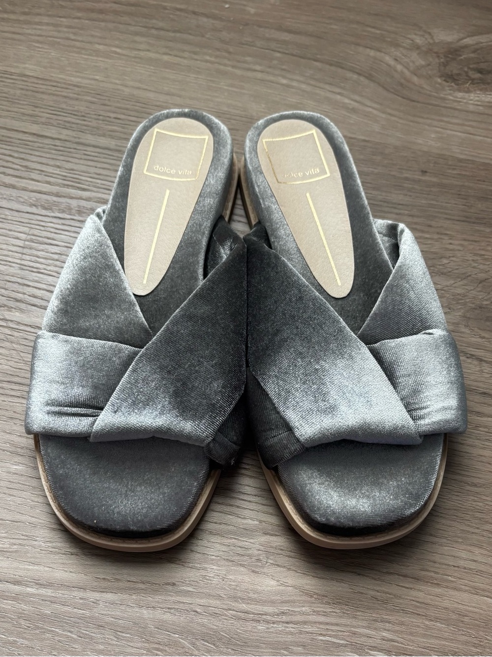 Dolce Vita Grey Velvet Sandal with Knot Detail Size 7
